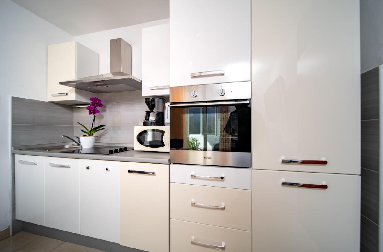 Apartments Lazarić Lopar Zewnętrze zdjęcie